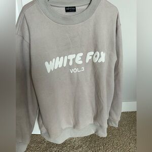White fox oversized pullover